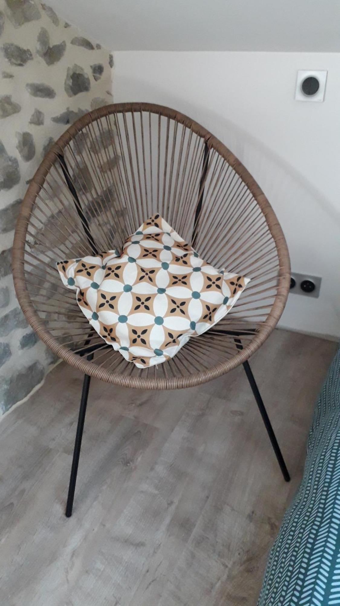 Les Gites Du Saro Chabestan Bagian luar foto