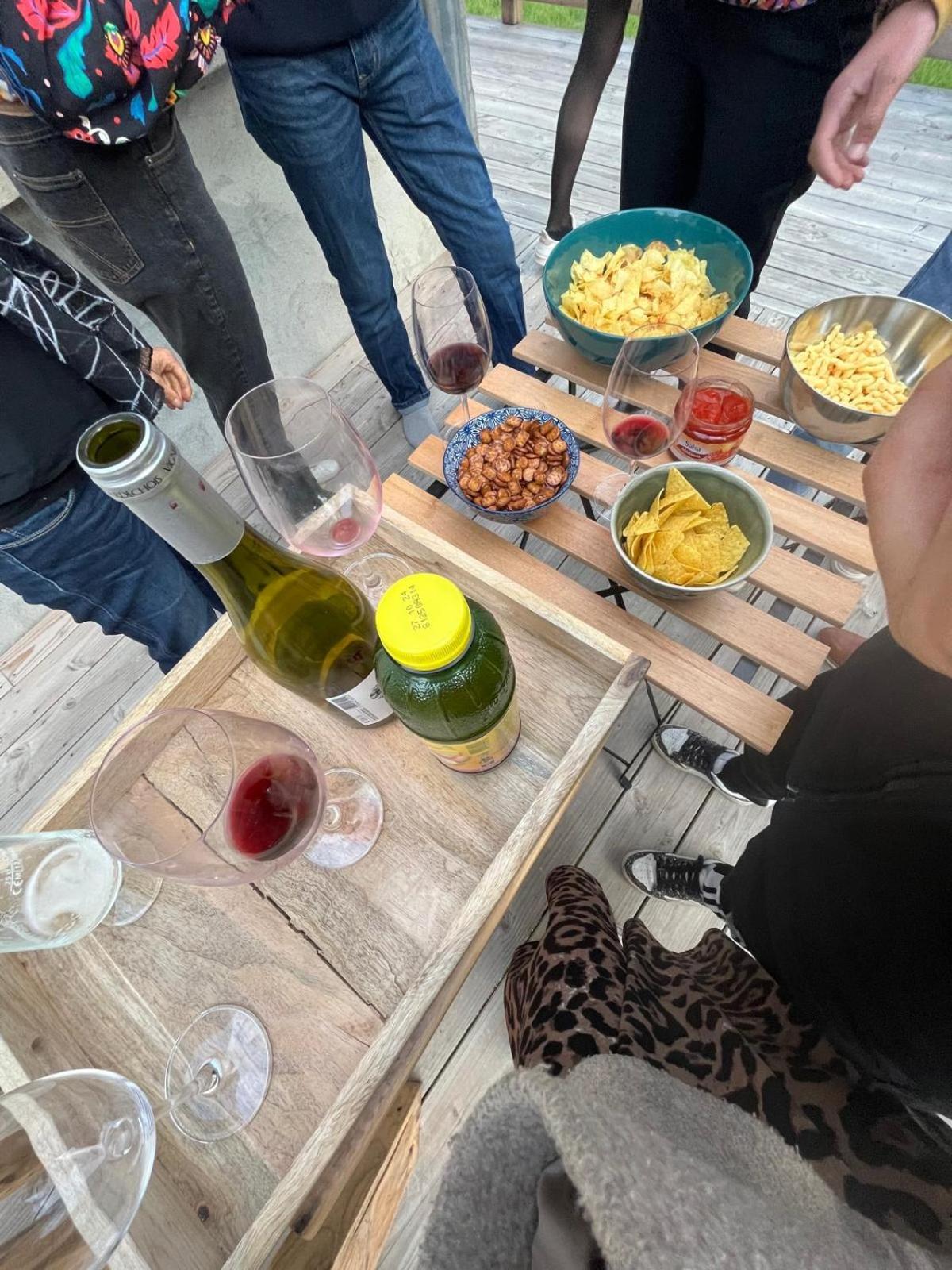 Les Gites Du Saro Chabestan Bagian luar foto